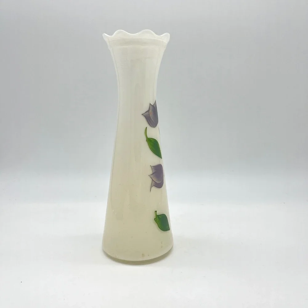 Ivory Floral Vase with Ruffled Edge Home Decor Bud Vase Flower Holder‎